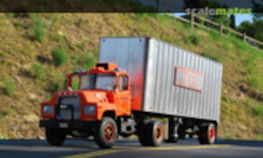 Mack DM 600 1:25