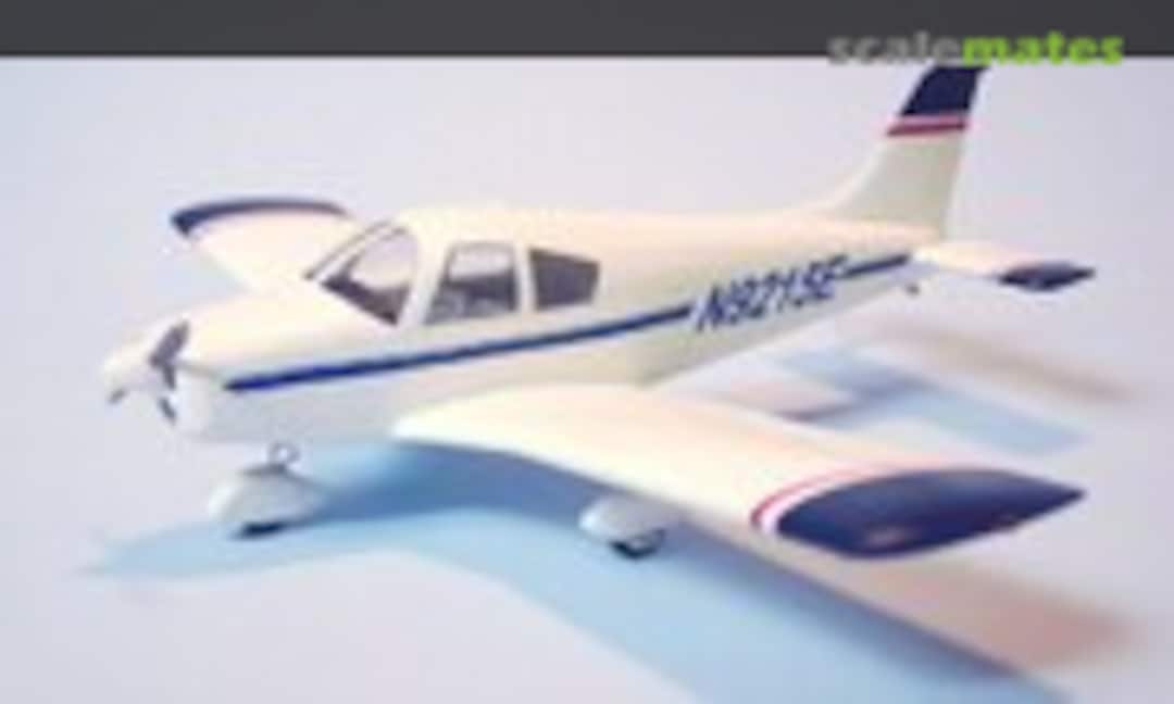 Piper PA-28 Cherokee 1:48