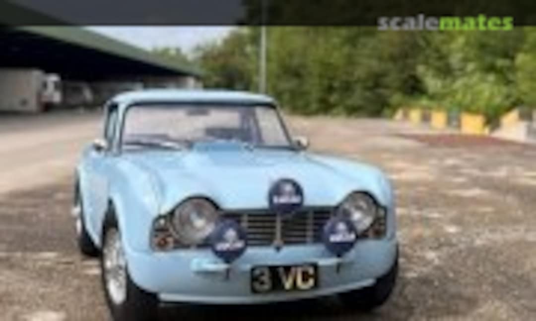 Triumph TR4 1:8