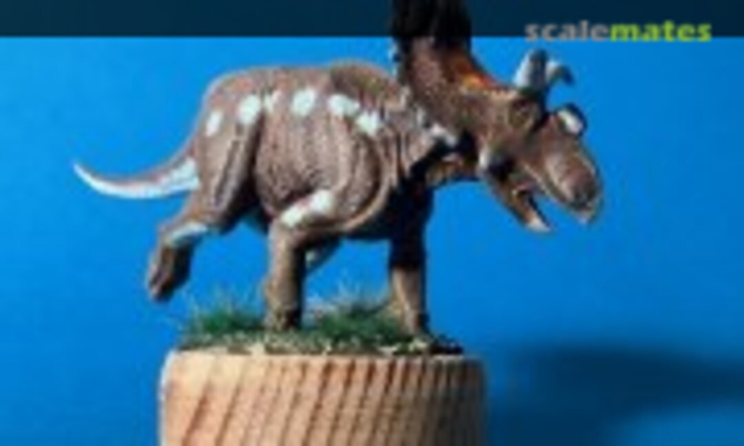 Kosmoceratops richardsoni 1:72