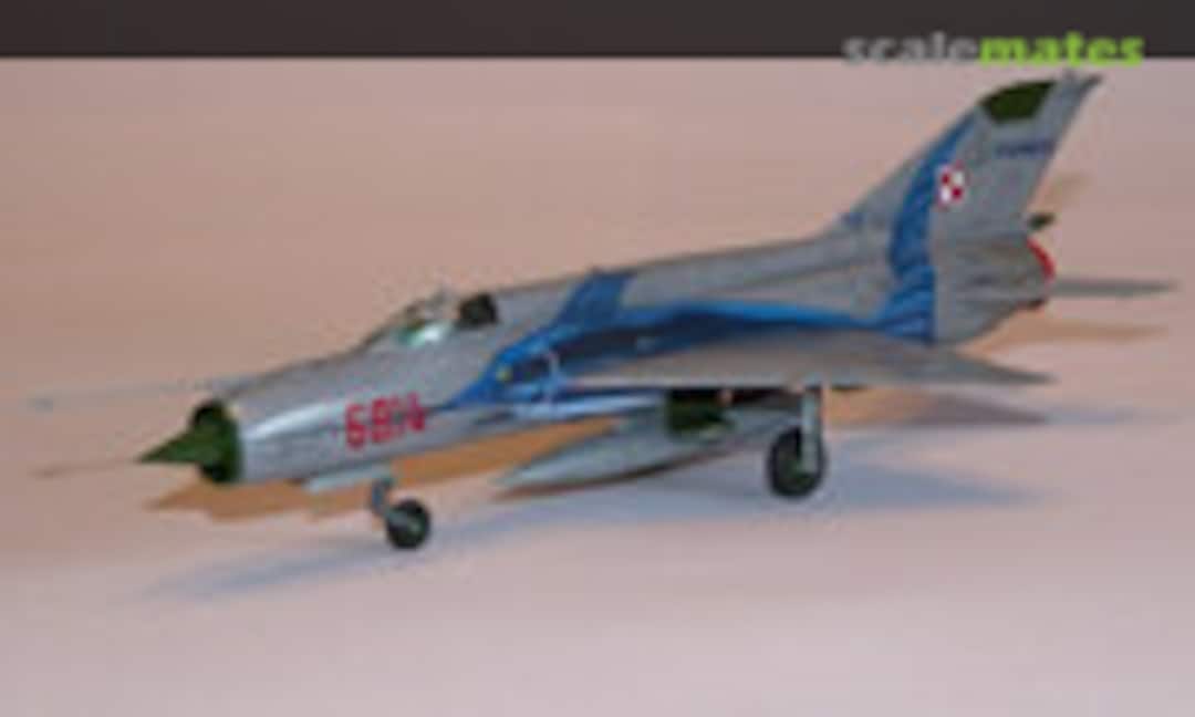 Mikoyan-Gurevich MiG-21MF Fishbed-J 1:48