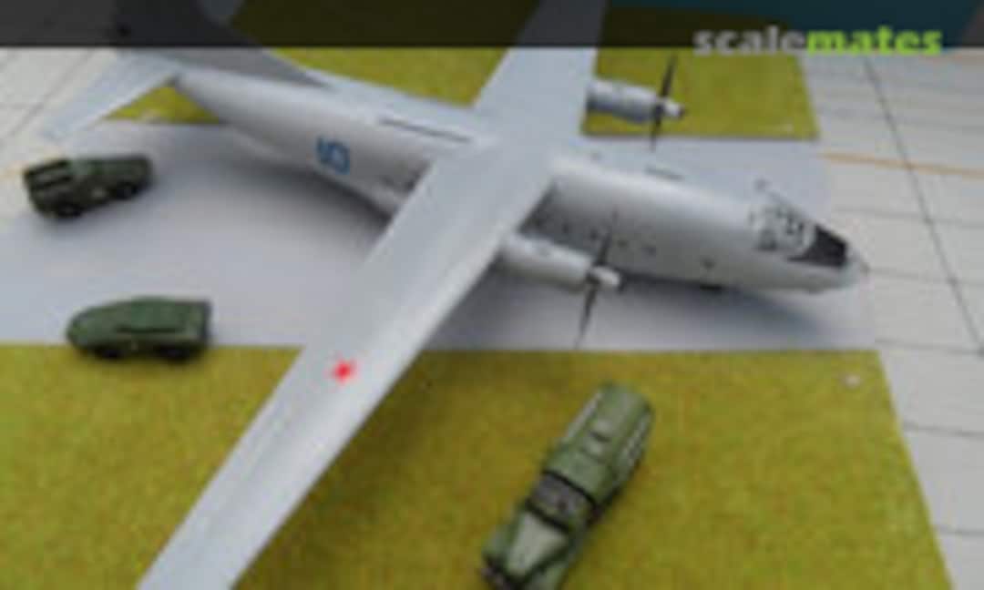 Antonow An-8 Camp 1:72