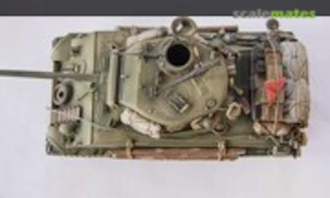 M4A3E8 Sherman 1:35