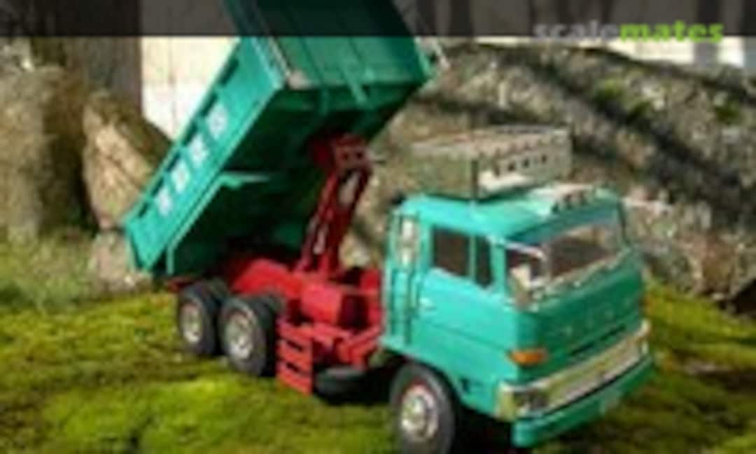 Mitsubishi Fuso Dump Truck 1:24