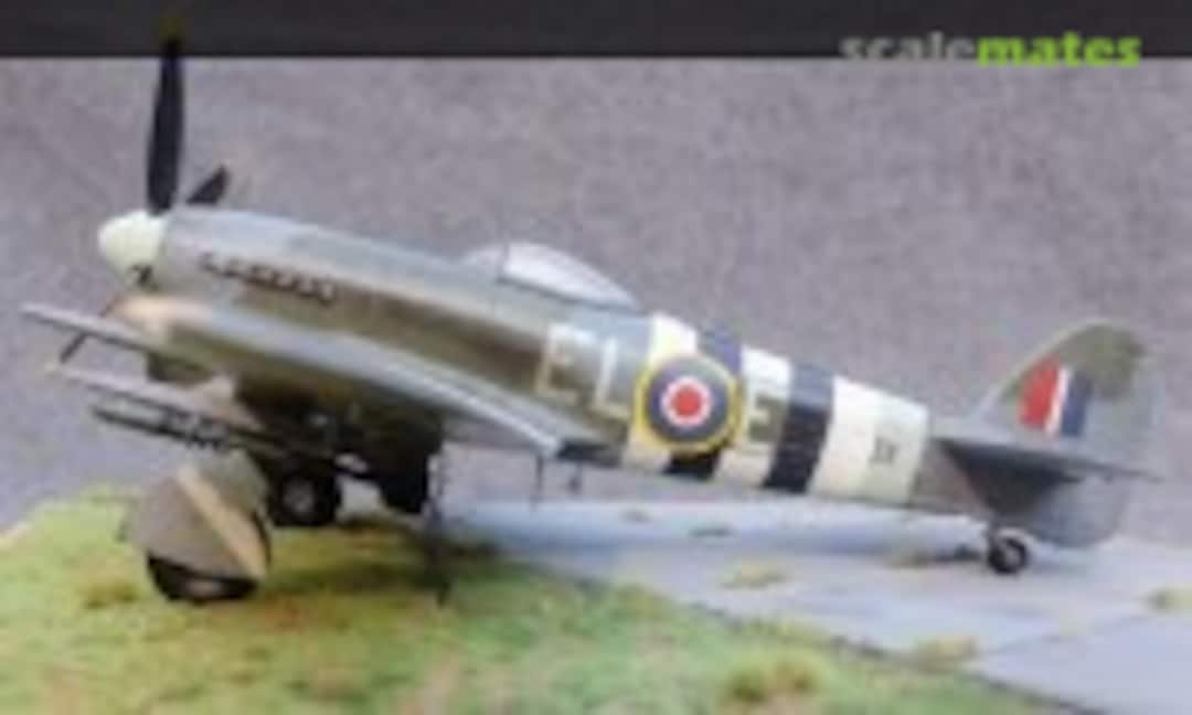 Hawker Typhoon 1:32