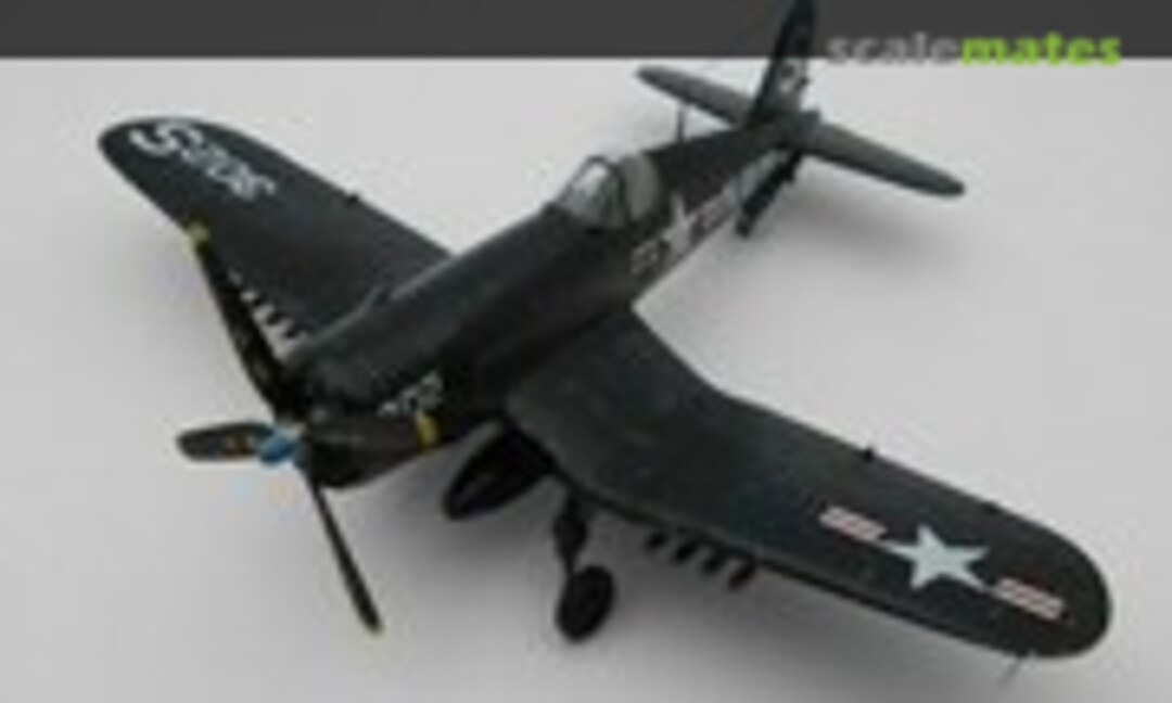 Vought F4U-4 Corsair 1:72