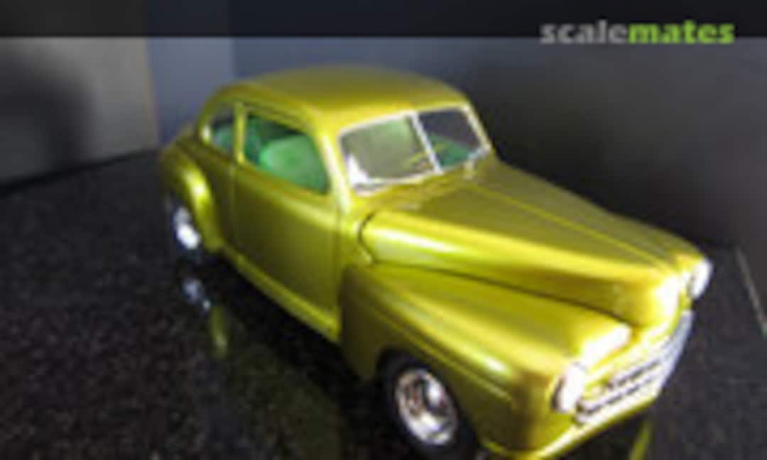 1948 Ford Coupé 1:25