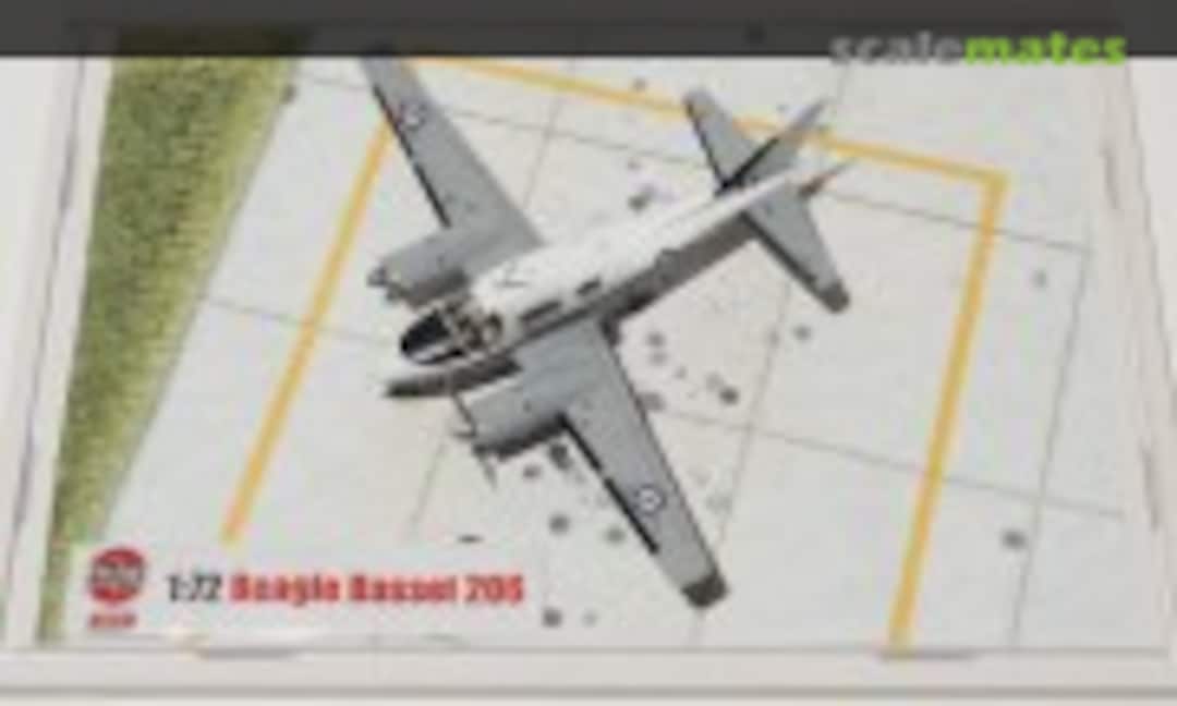 Beagle Basset 206 1:72