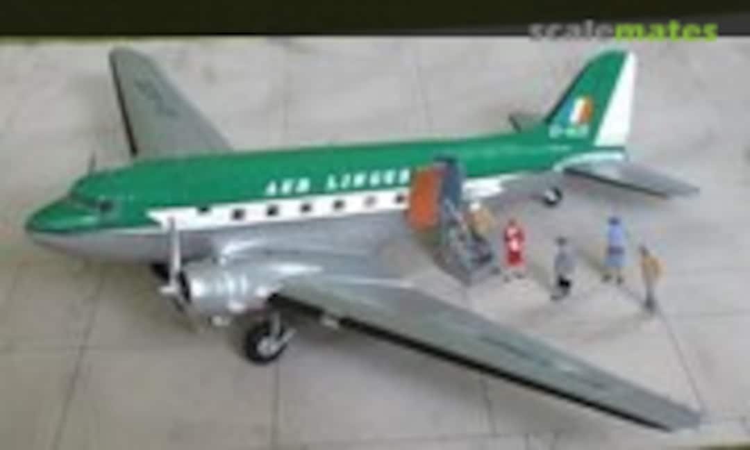Douglas DC-3 1:72