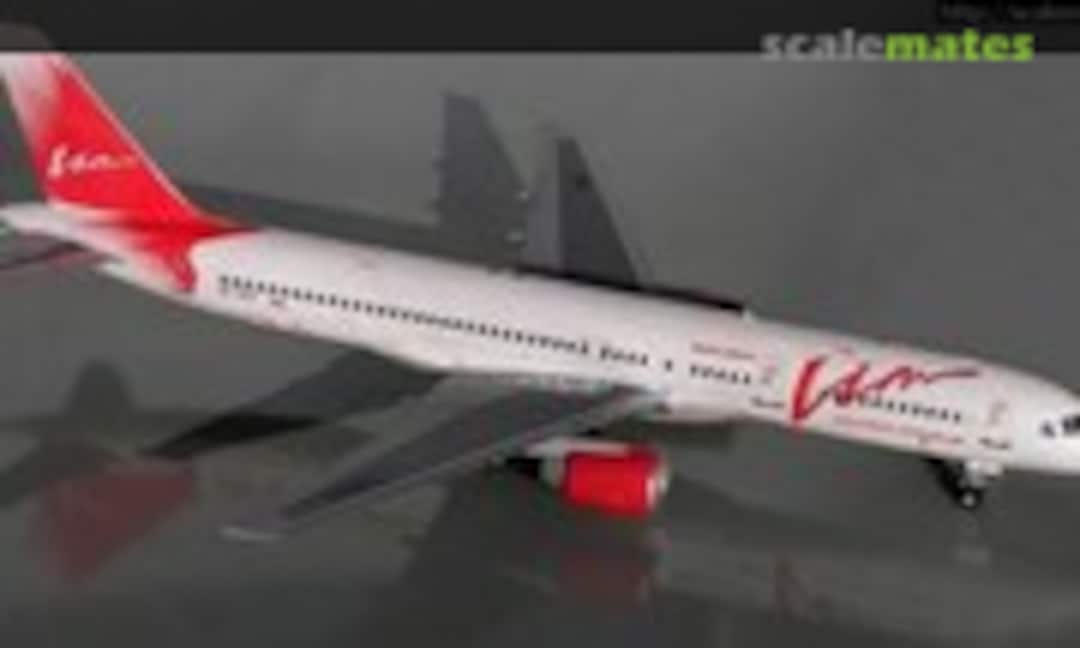 Boeing 757-200 1:144