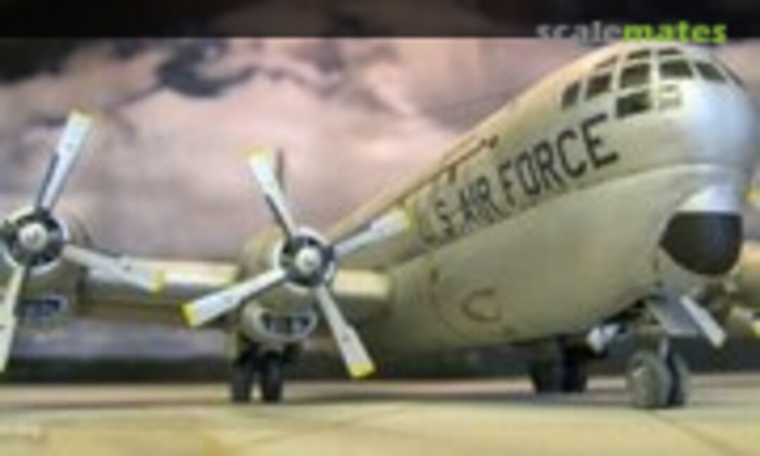 Boeing C-97G Stratofreighter 1:144