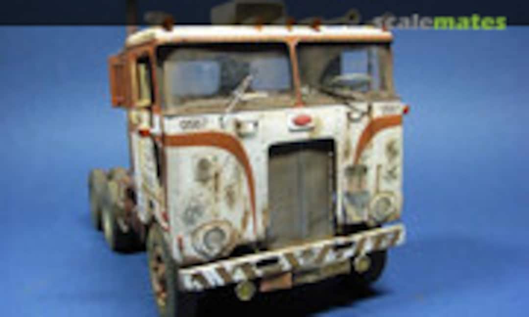 Peterbilt 352 COE 1:25