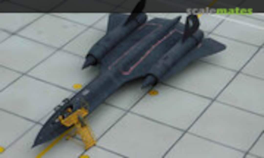 Lockheed SR-71A Blackbird 1:72