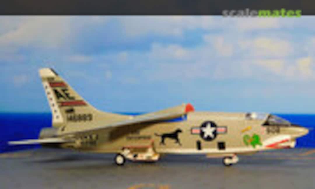 Vought RF-8A (F8U-1P) Crusader BuNo. 146889 1:72