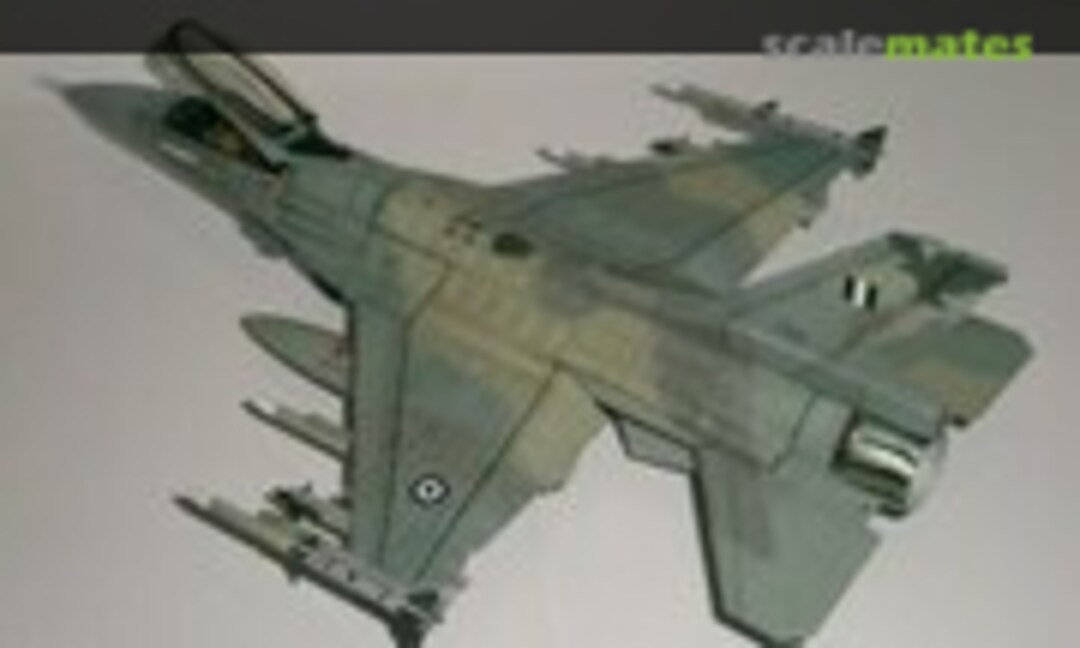 General Dynamics F-16C Fighting Falcon 1:48