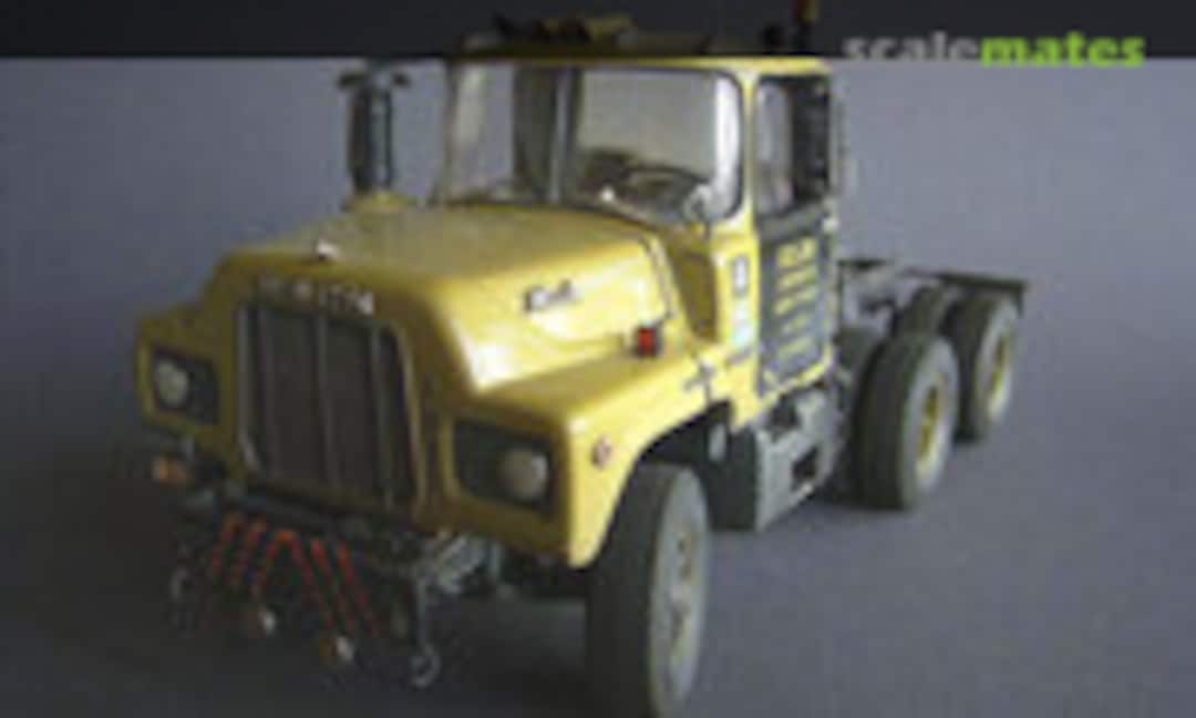 Mack DM 600 1:25