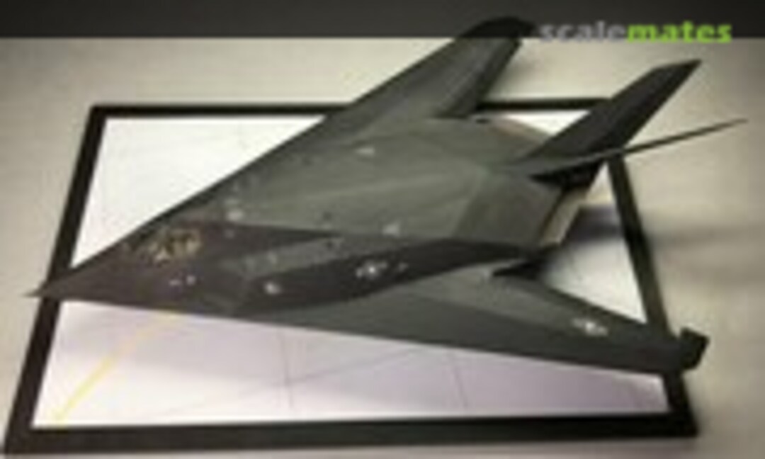 Lockheed F-117A Nighthawk 1:72
