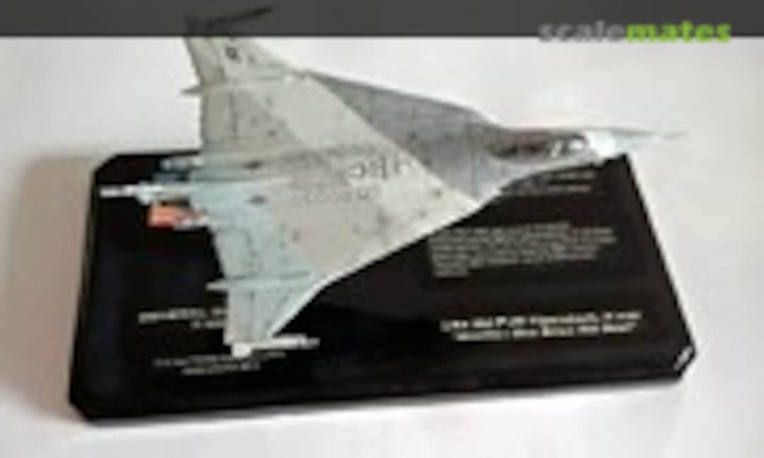 General Dynamics F-16XL/A Fighting Falcon 1:144