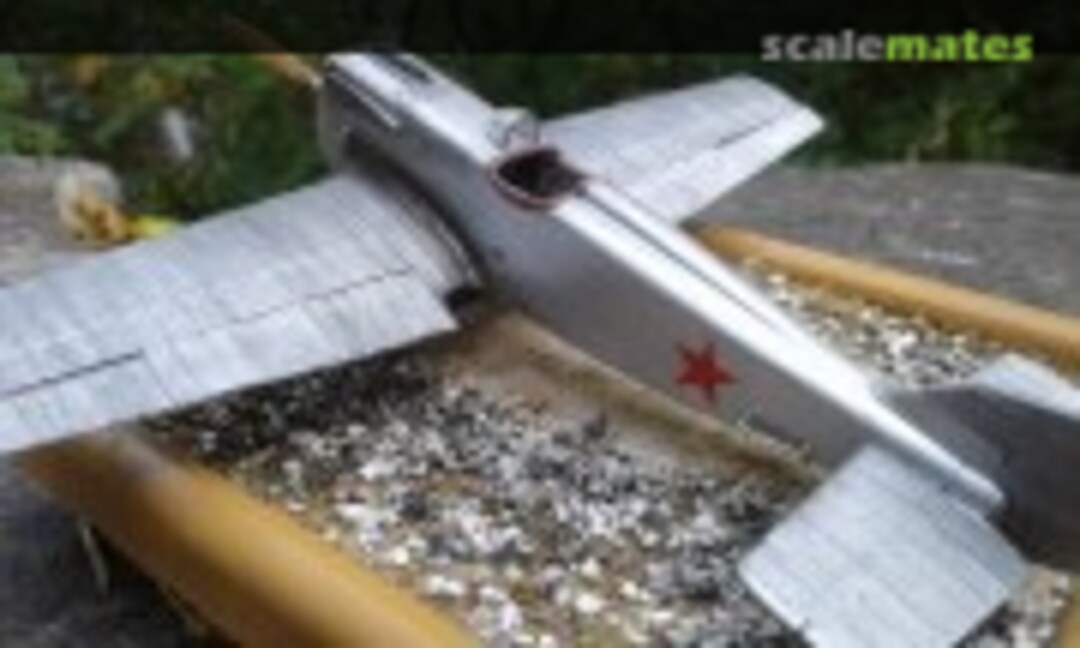 Polikarpov IL-1 400 B 1:72