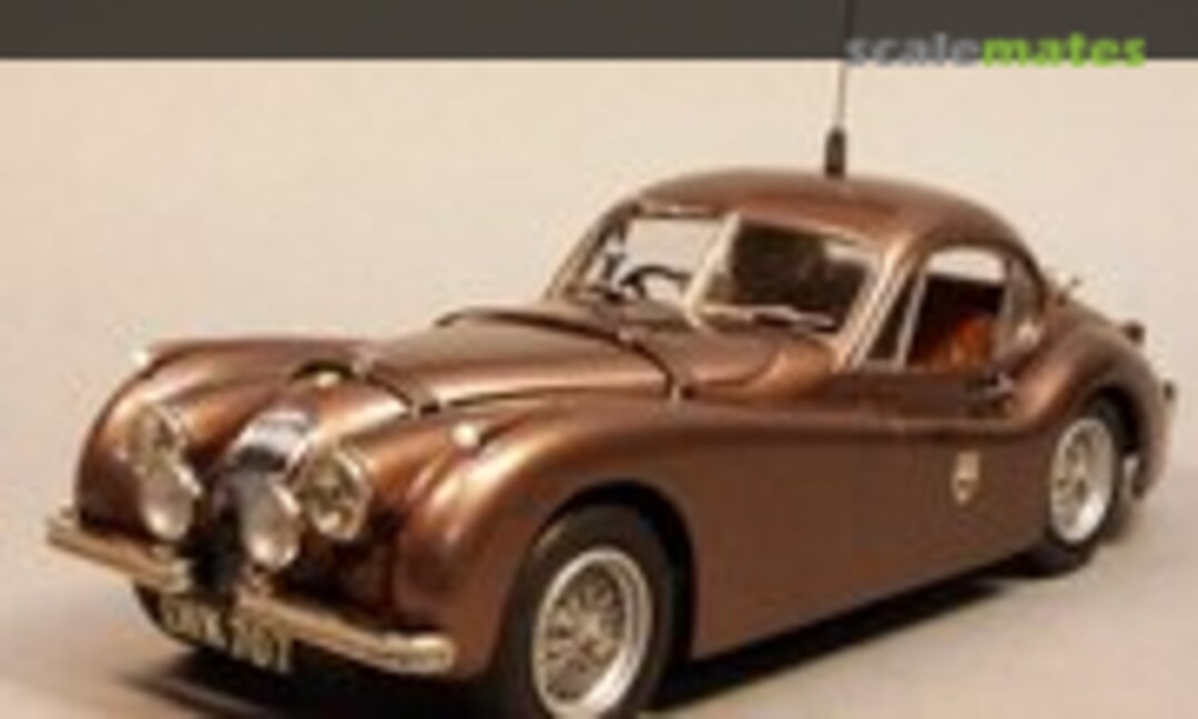 Jaguar XK-120 1:24