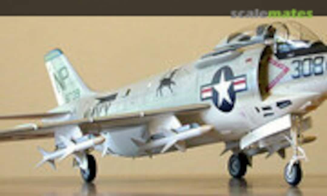 McDonnell F3H Demon 1:48