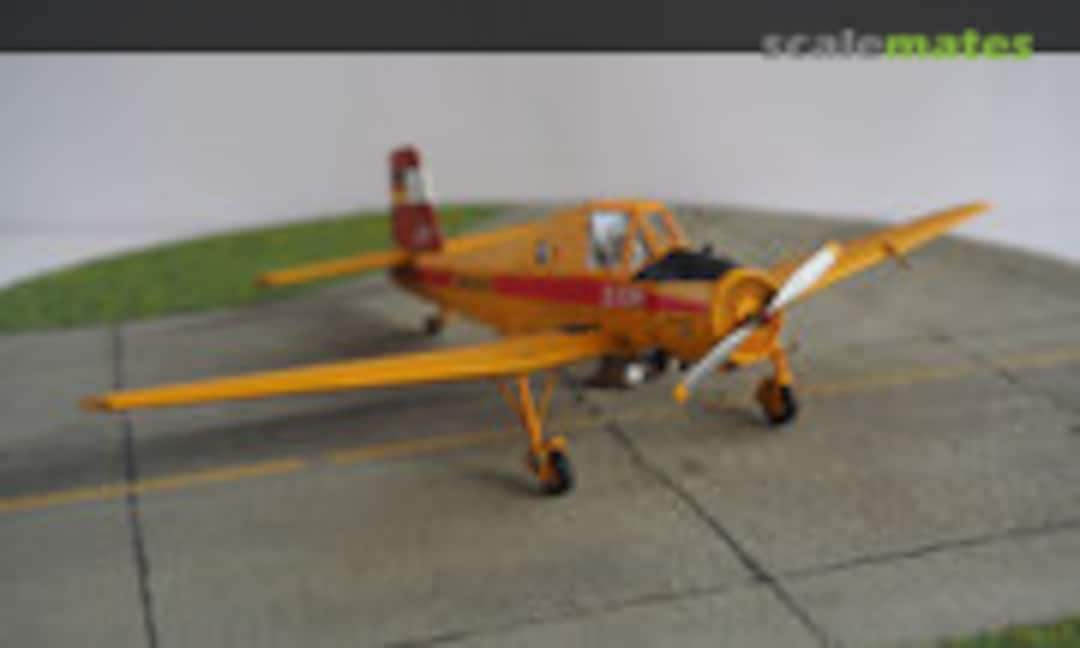 Zlin Z-37 Cmelák 1:72