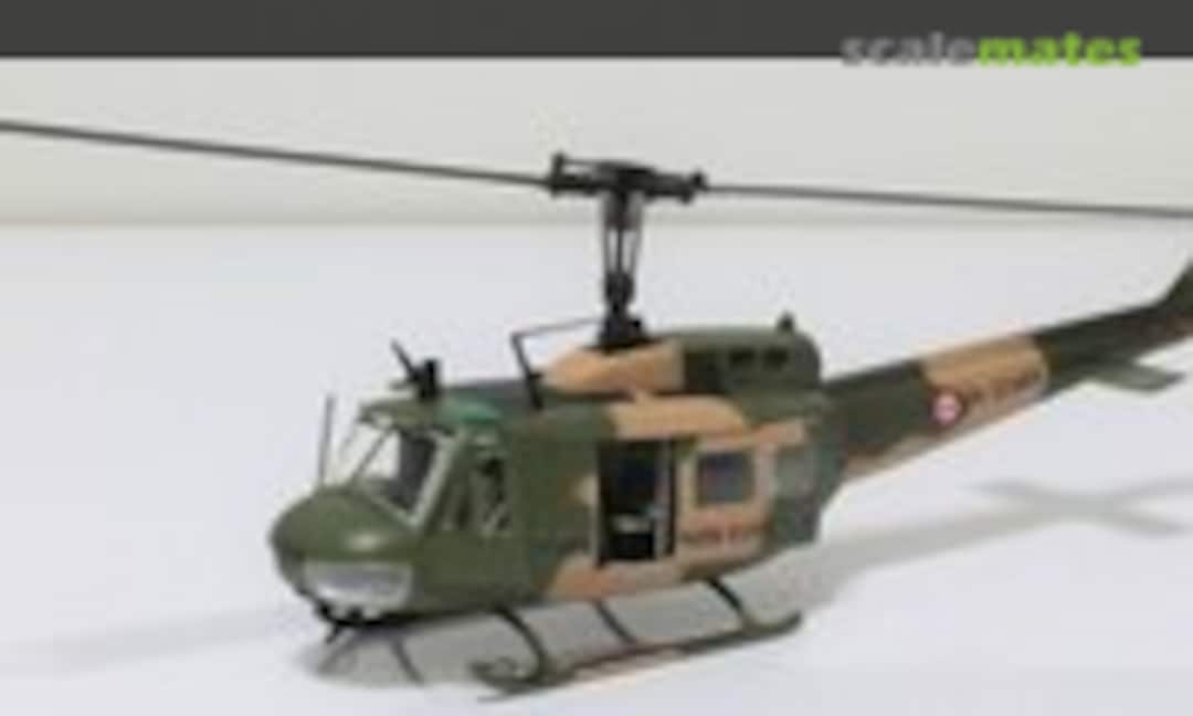 UH-1H 1:72