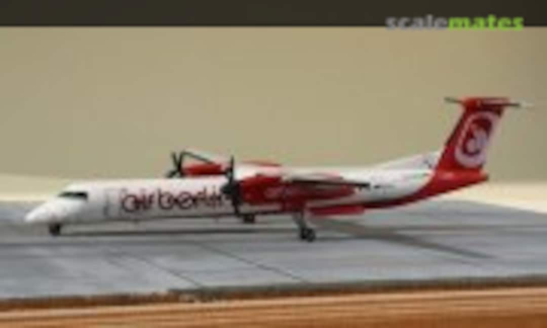 Bombardier Q400 1:144
