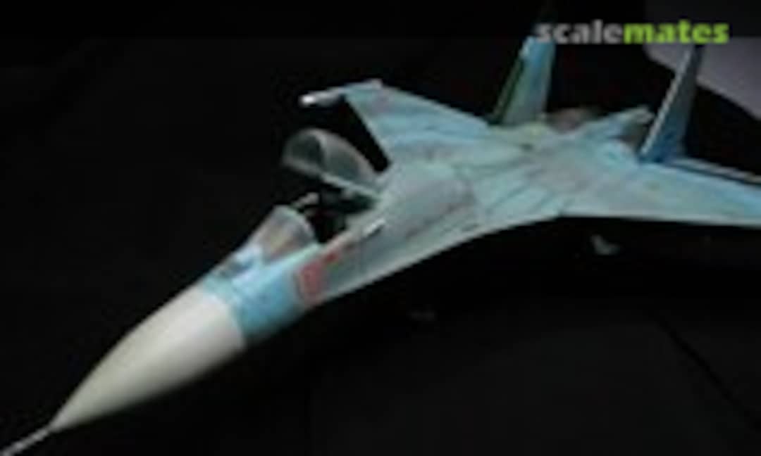 Sukhoi Su-27 Flanker-B 1:72