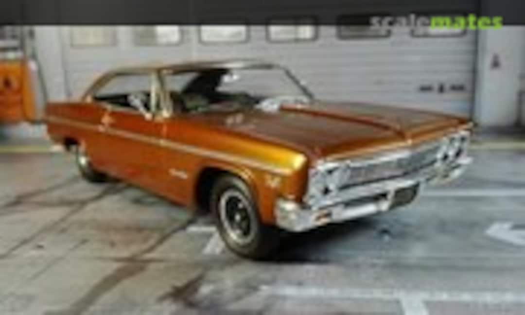 1966 Chevrolet Impala SS 1:25