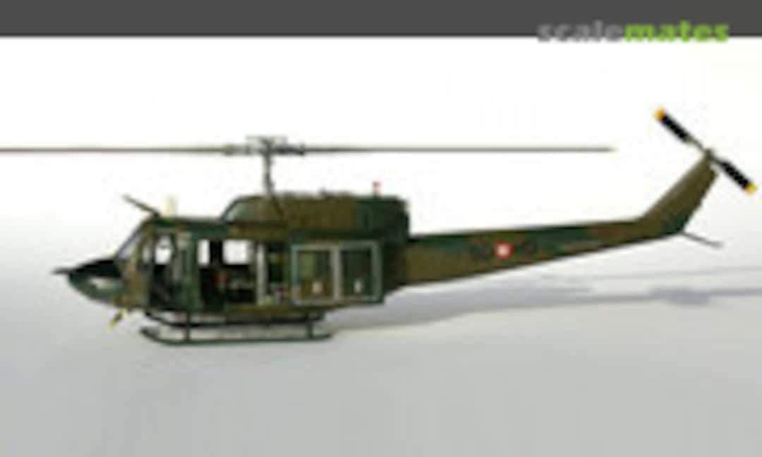 Agusta-Bell AB 212 Twin Huey 1:72