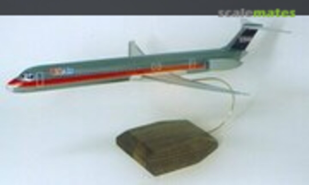 McDonnell Douglas MD-80 1:144
