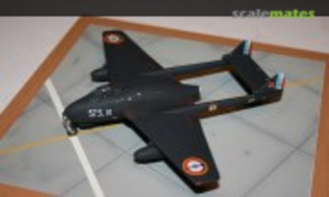 De Havilland DH 100 Vampire FB 52 1:72
