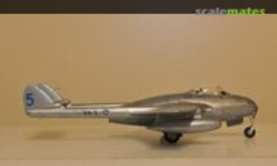 De Havilland 100 Vampire FB Mk.52 1:48