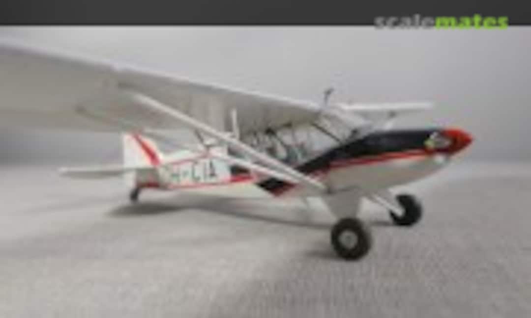 Champion 7ECA Citabria 1:72