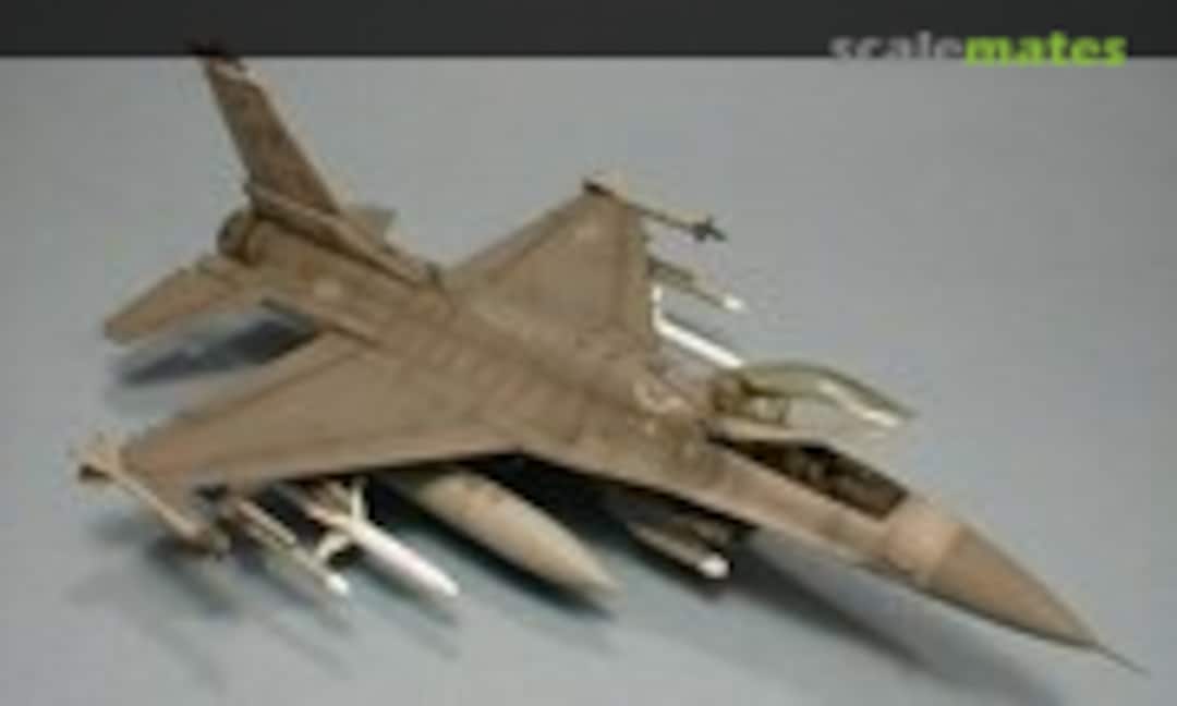 General Dynamics F-16C Fighting Falcon 1:72