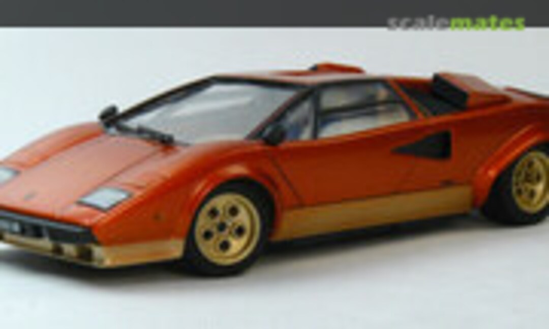 Lamborghini Countach 1:24