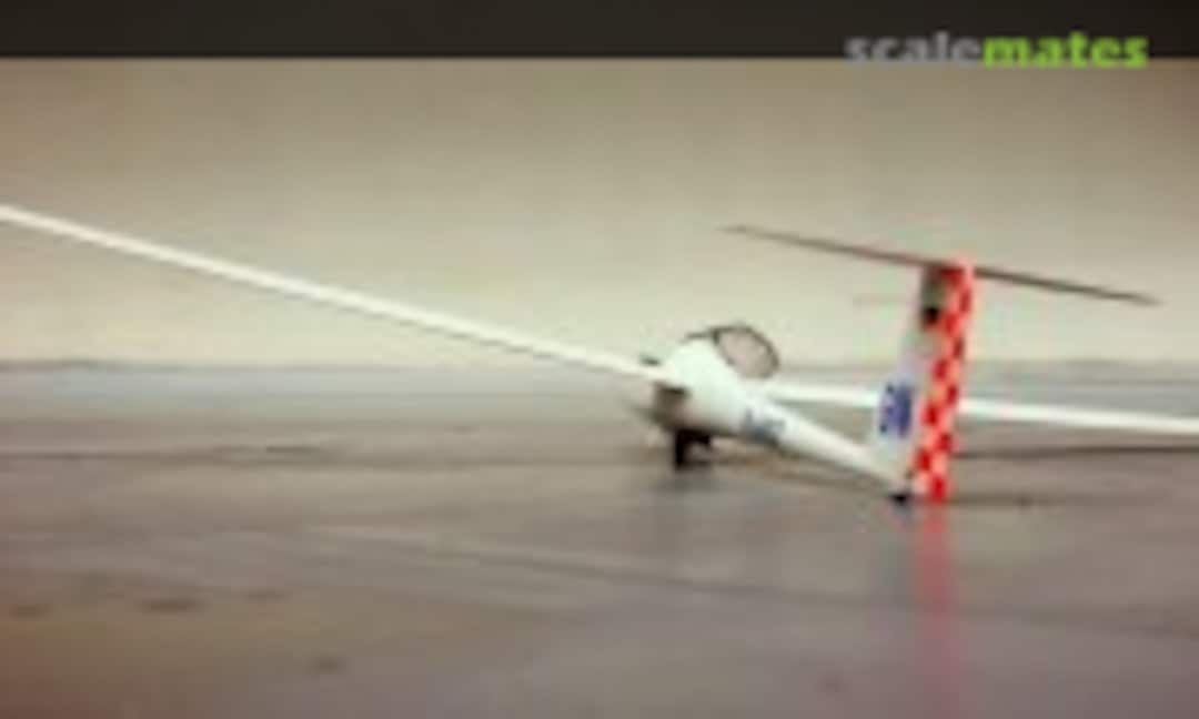 Schempp-Hirth Duo Discus 1:32