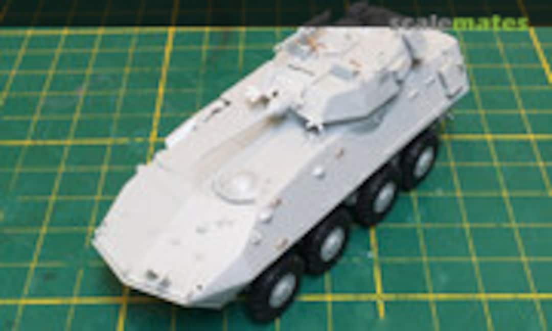 LAV-25 Piranha 1:72