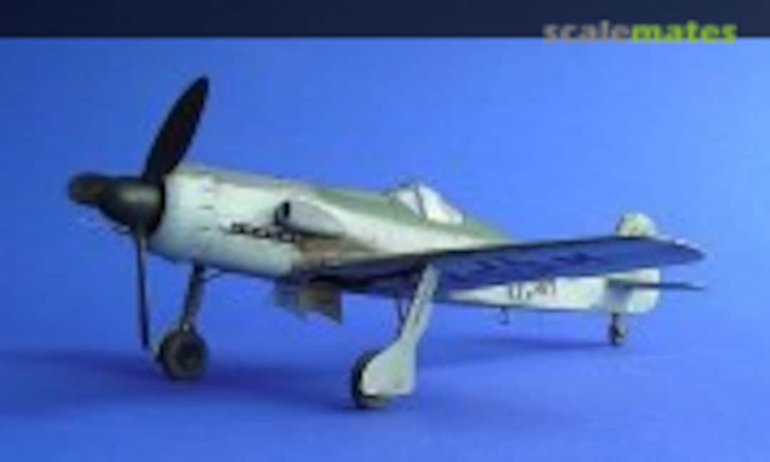 Focke-Wulf Ta 152 V7 1:48