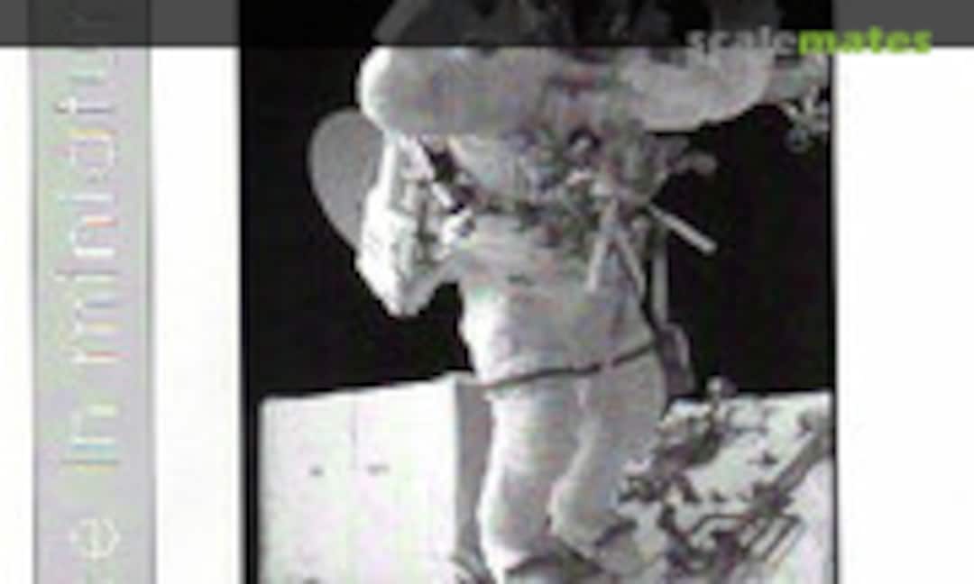 Space Suits (Space In Miniature 8)