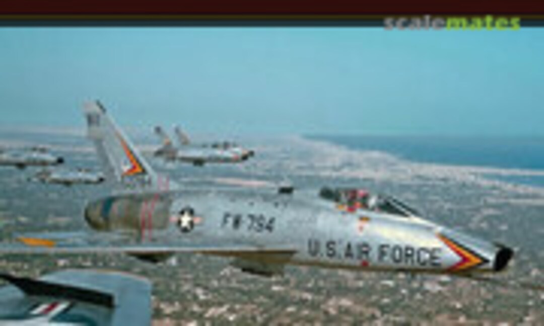 F-100 Super Sabre (Detail & Scale 11) F-100 Super Sabre (Detail & Scale 11)