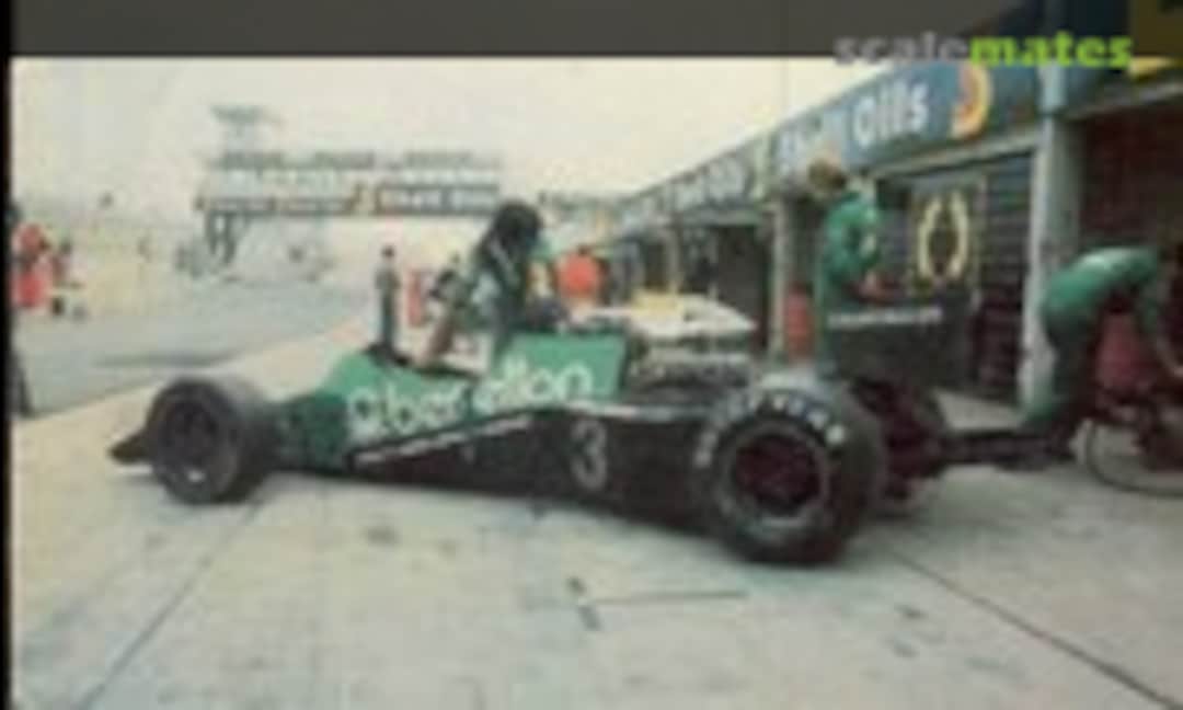 (Airfix Magazine Volume 25 Number 5)