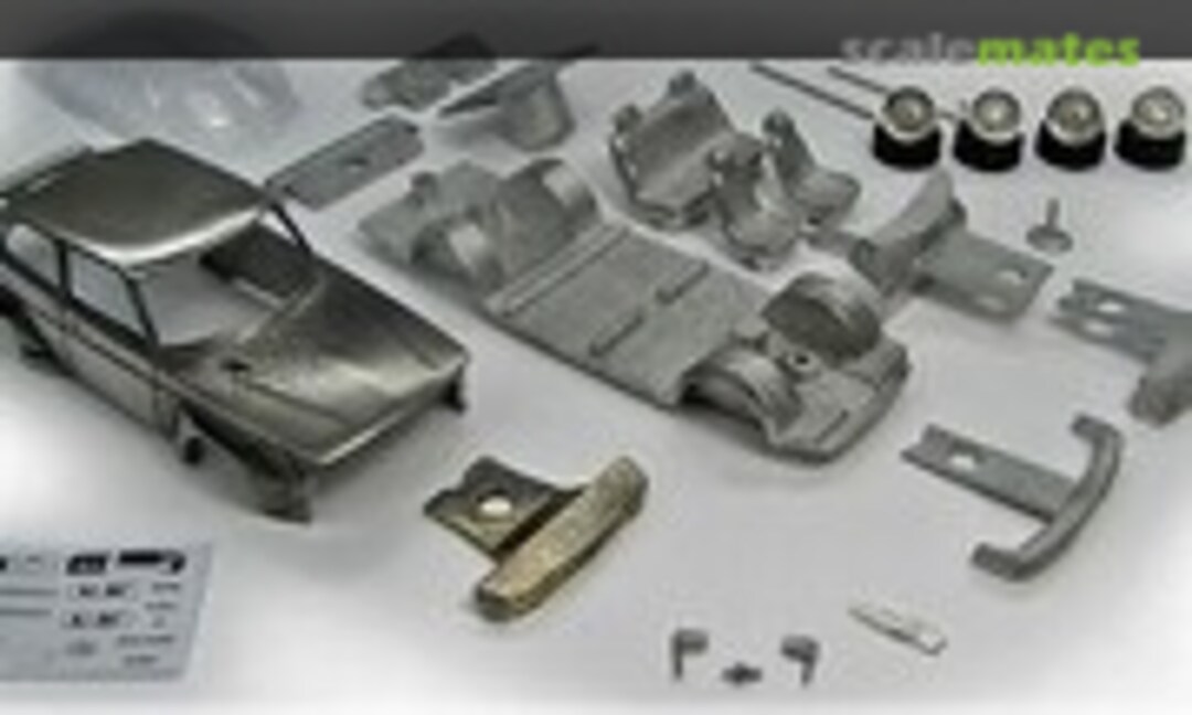 Saab 900 Enduro (Griffin Models )