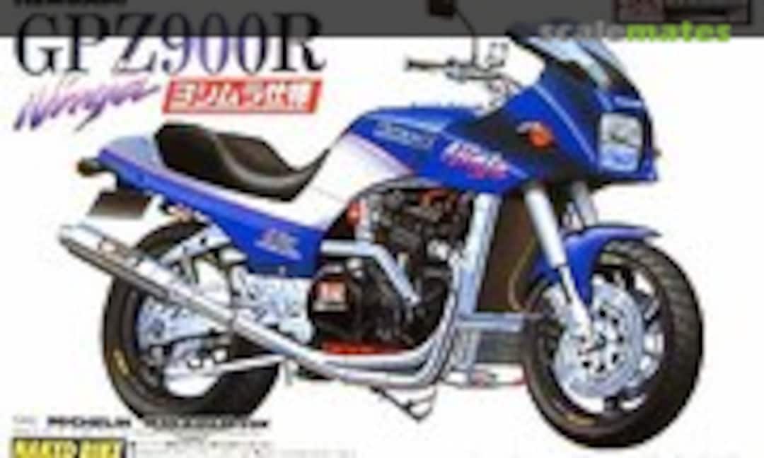 1:12 Kawasaki GPZ900R Ninja Yoshimura Version (Aoshima 037485)