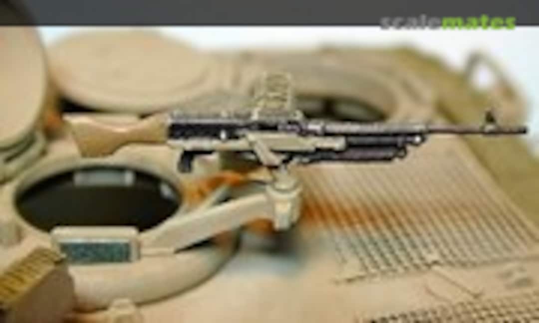 1:35 ISRAELI FN MAGS & Swivel Mounts (Qty-4) (Accurate Armour A019) A019