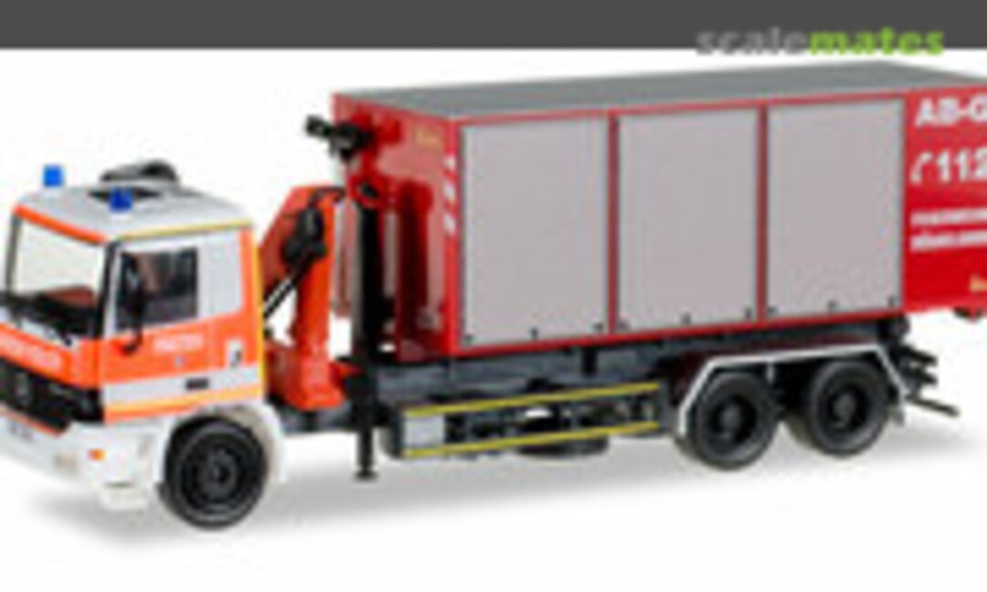 Mercedes-Benz Actros WLF mit Kran &quot;Feuerwehr Düsseldorf&quot; (Herpa 912464)