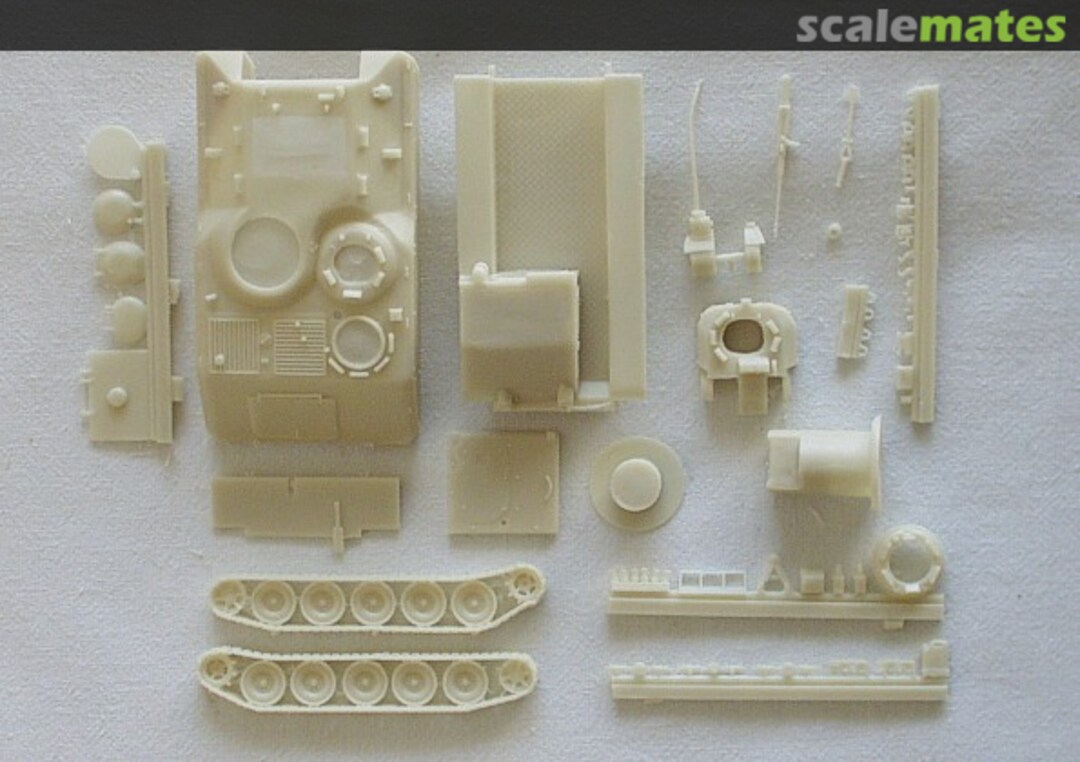 Boxart YPR 765 PRI IFV 720 EXO KIT