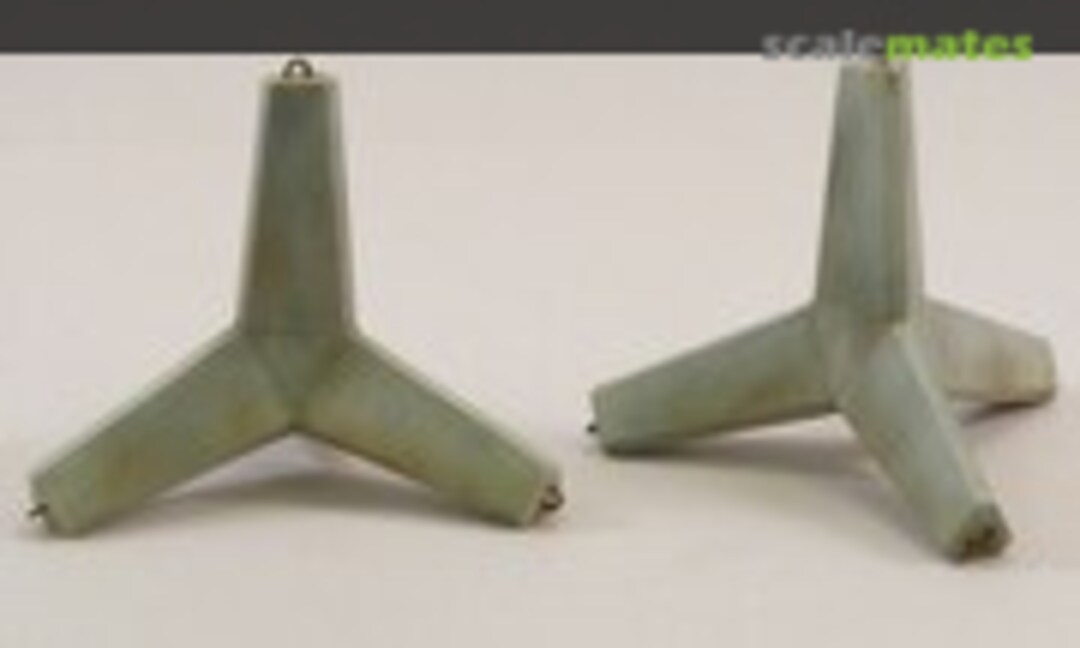 1:35 Anti-Tank Barriers - Hedgehogs (PlusModel 387) 387