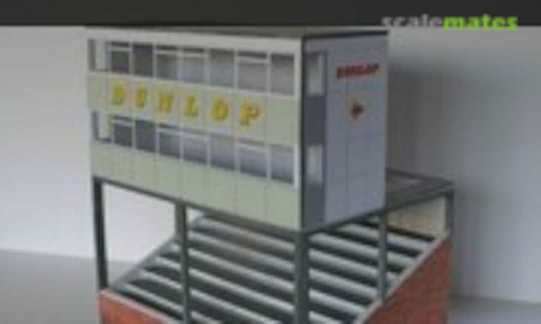 Silverstone Control Tower &quot;DUNLOP&quot; (Greenhills Garages MACC341)